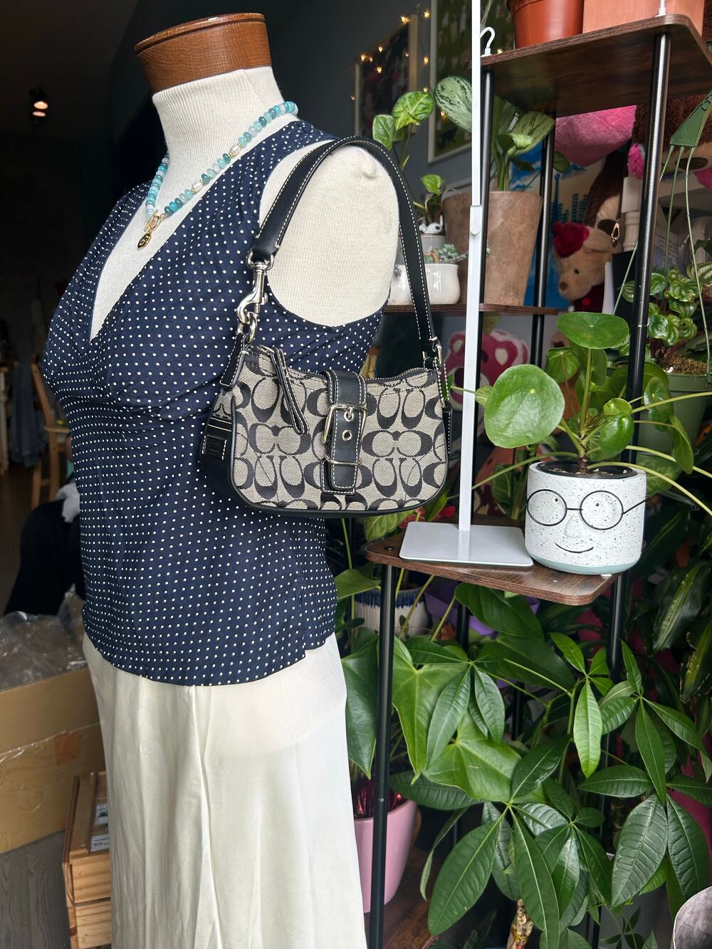 Vintage coach signature buckle shoulder bag black & cream jacquard canvas & leat